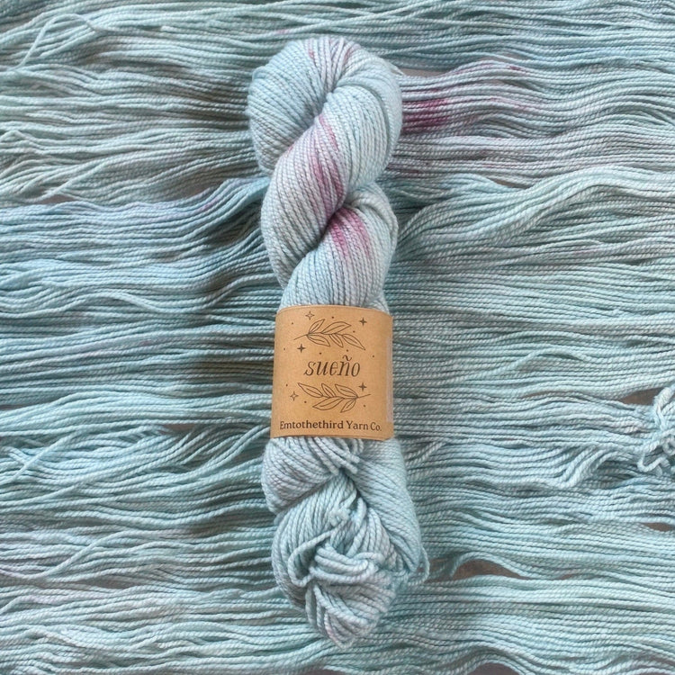 Sueño - Frosty Morning Yarn Emtothethird Yarn Co.