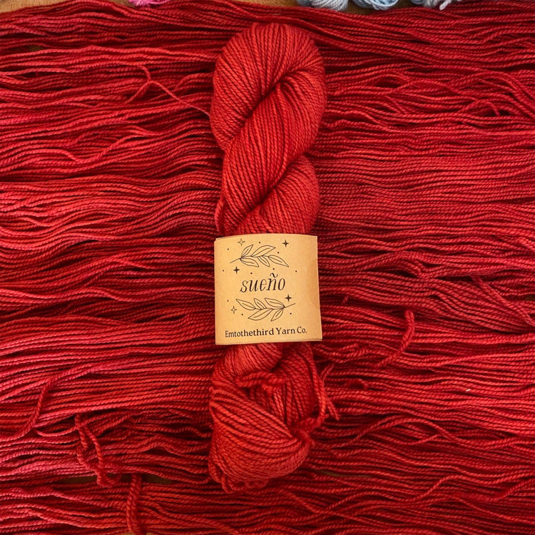 Sueño - Caught! Yarn Emtothethird Yarn Co.