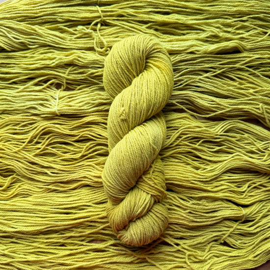 Sagrada - 90s Kid Yarn Emtothethird Yarn Co. 