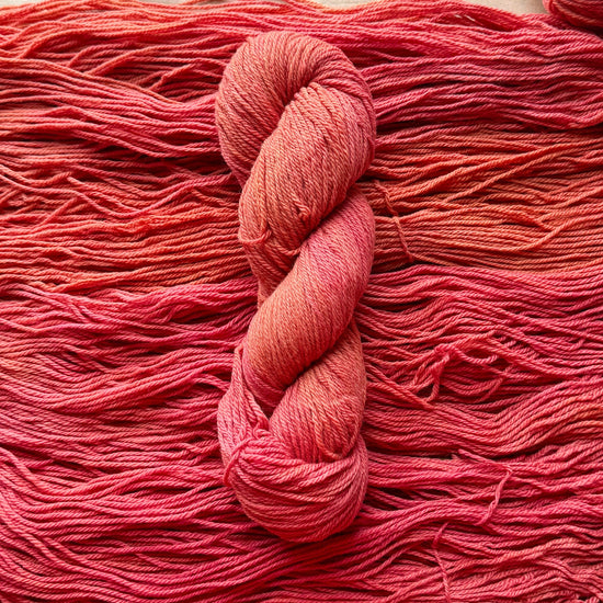 Sagrada - Honeynut Squash Yarn Emtothethird Yarn Co. 
