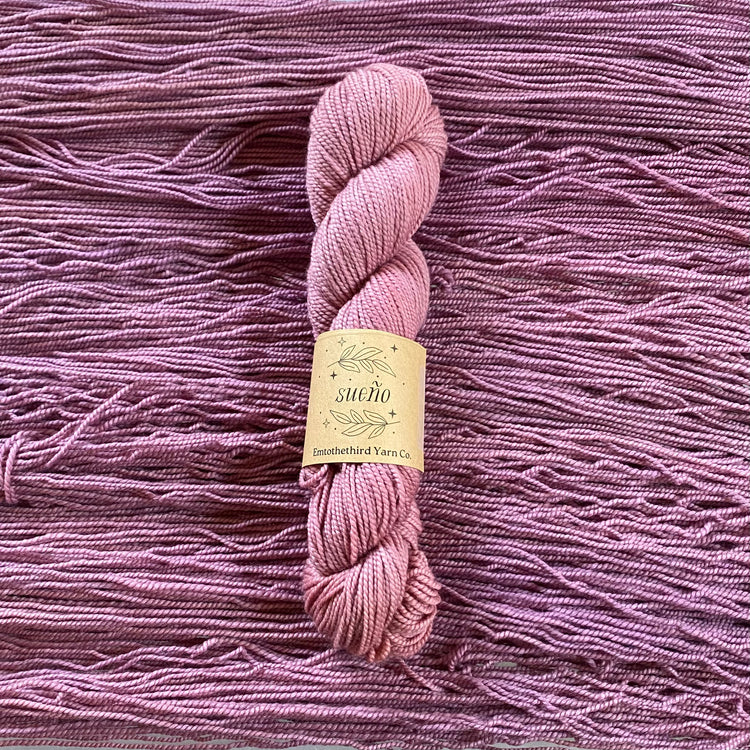 Sueño - Jugo Yarn Emtothethird Yarn Co. 