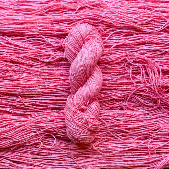 Sagrada - Amanita Yarn Emtothethird Yarn Co. 