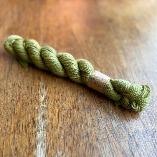 Cascada Mini - Mossy Pavement