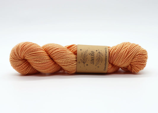 Sueño - Peach Rings Yarn Emtothethird Yarn Co. 